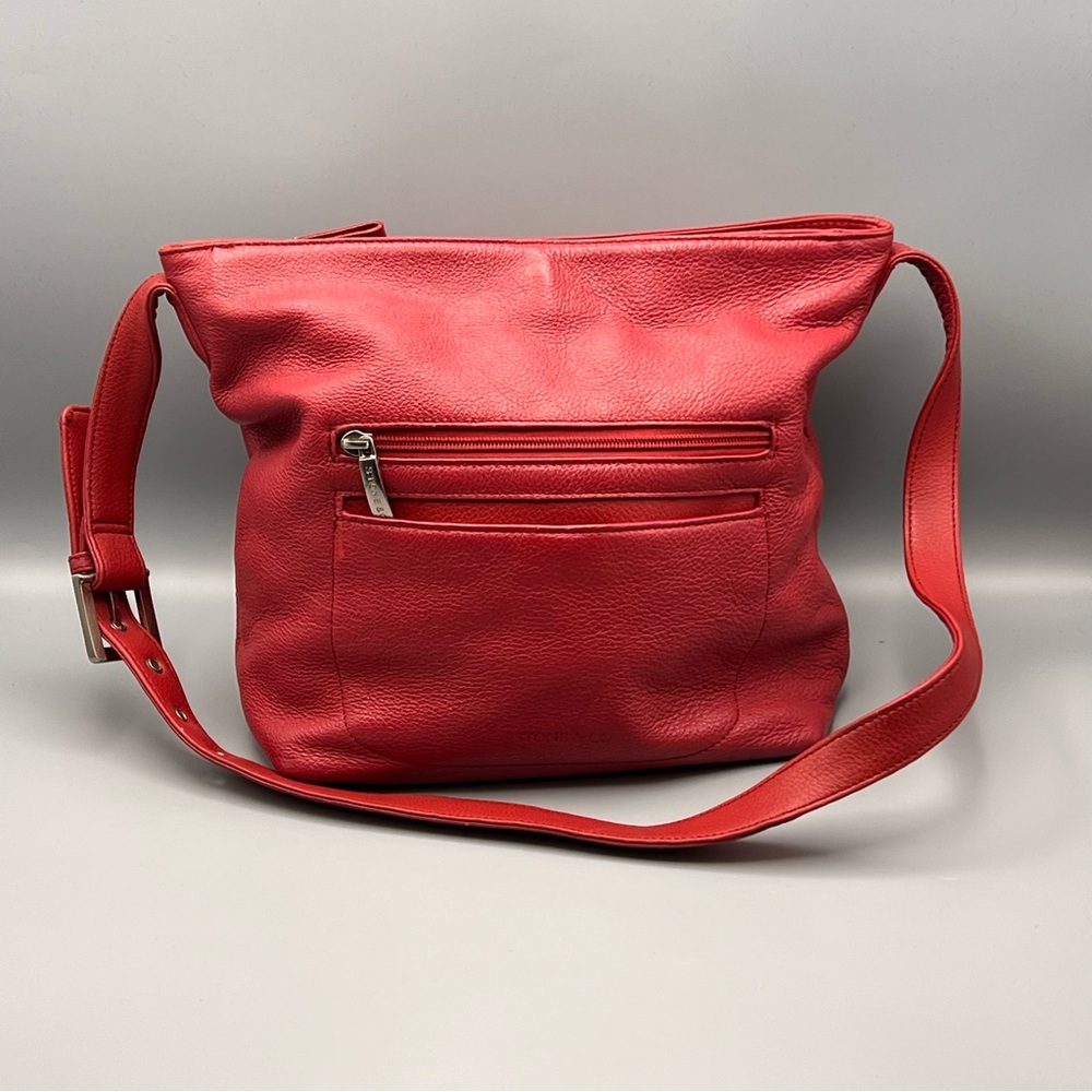 STONE & CO. Red Pebble Leather Shoulder Bag Adjustable Strap  Multi Pocket Good